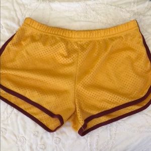 AMERICAN APPAREL mesh athletic shorts- small